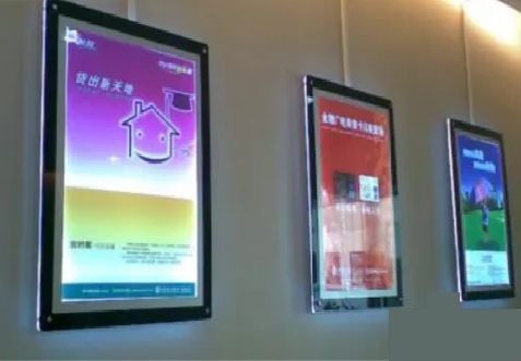 龙州什么是超薄灯箱?