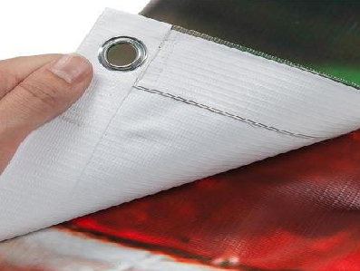 龙州喷绘和刀刮布的工艺区别。